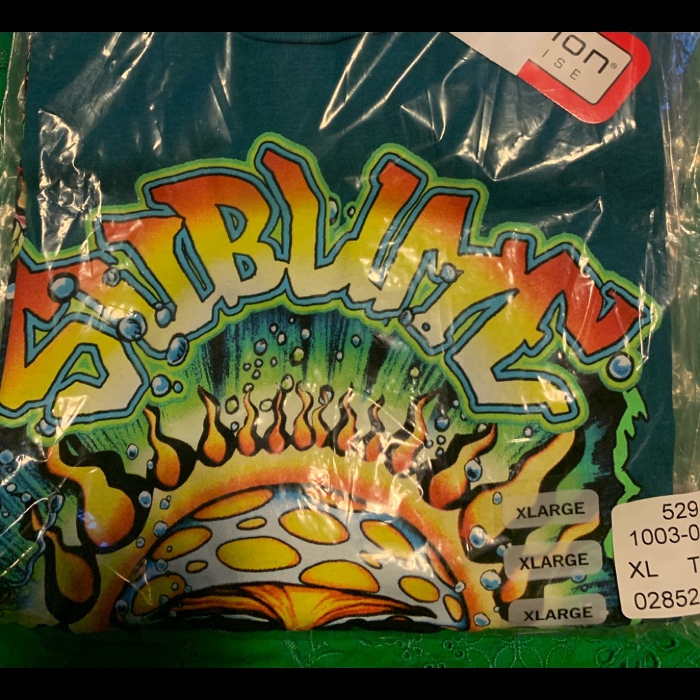 Sublime tee NWT - Picture 2 of 5